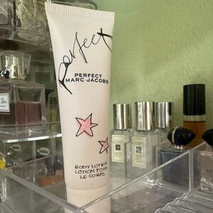 Marc Jacobs Perfect Body Lotion  Travel Size Tube